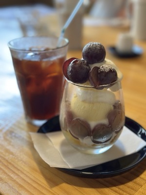 カフェアカツキのオリジナルケーキプレート